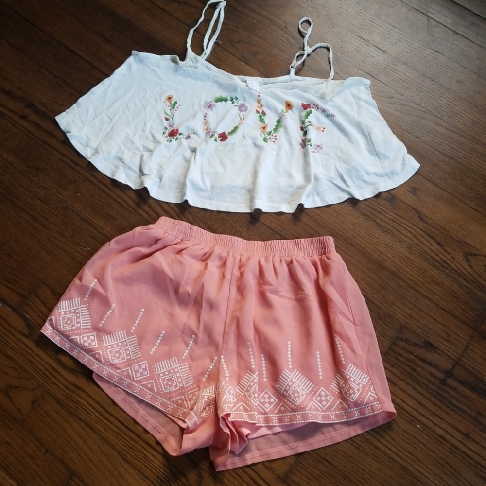 Outfit Bundle, Love Shirt and Shorts